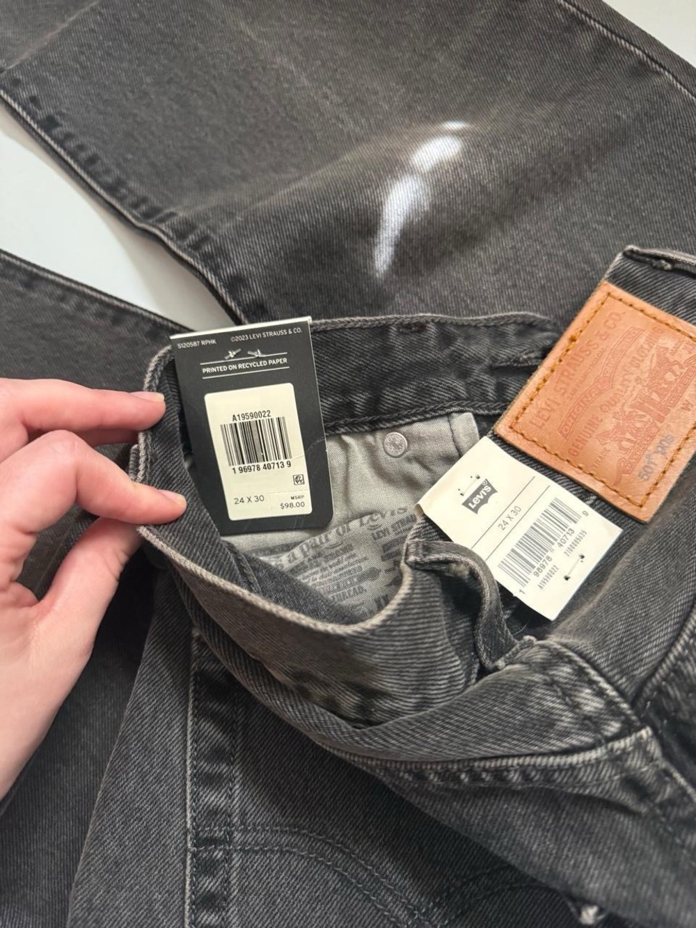 NWT Levi's 501 Straight Leg Black Denim Jeans - Picture 5 of 7